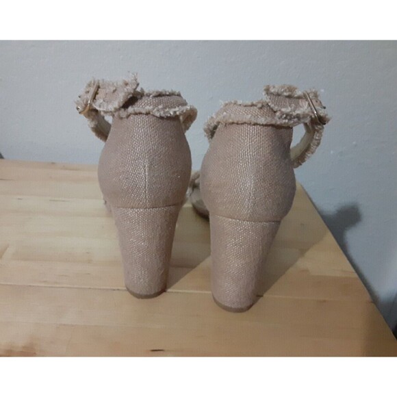 Stuart Weitzman Chaingang Canvas Frayed Sandals Size 9.5 - Picture 3 of 11